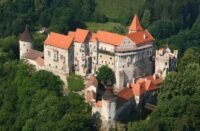 Macocha + hrad Pernštejn – jednodenní zájezd